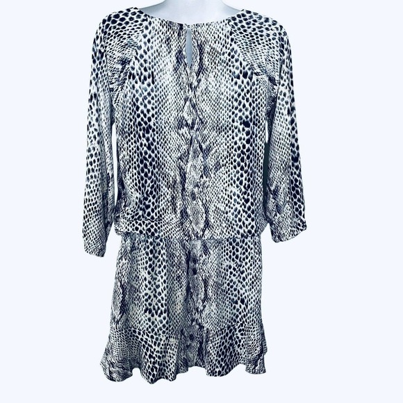 SOFT JOIE Sz XS Mini Dress Arryn B Navy Snake Print Elastic Waist Raglan Sleeve - Picture 3 of 8